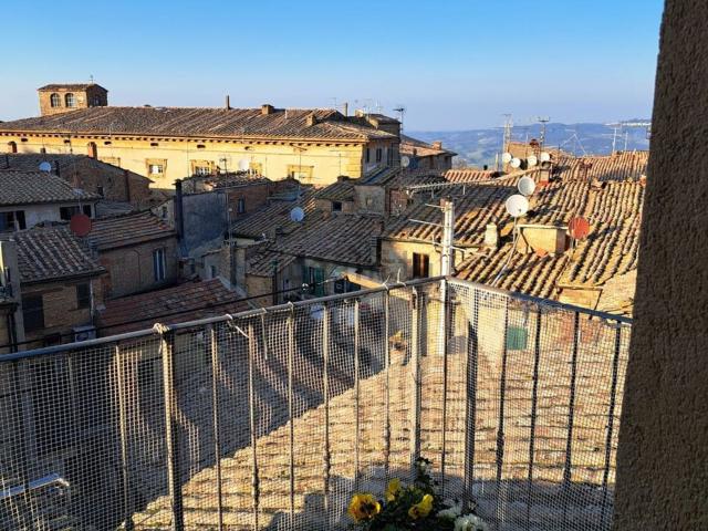 Appartamento in vendita di 140 m² in Via Giacomo Matteotti, 35