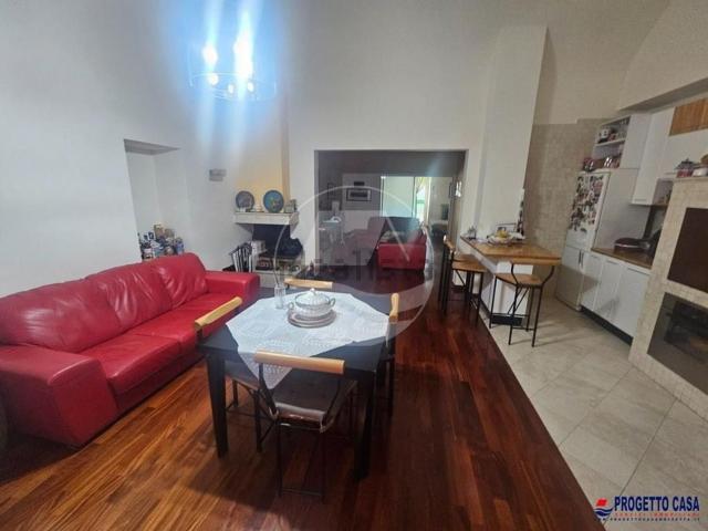 Appartamento in vendita di 140 m² in Via Giaquinto