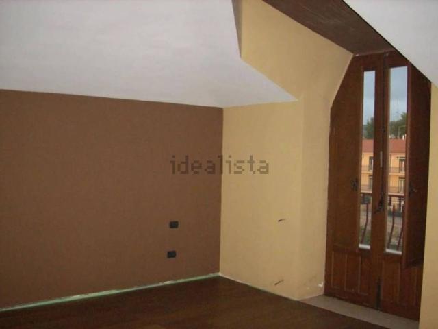 Appartamento in vendita di 140 m² in Via Giosuè Carducci