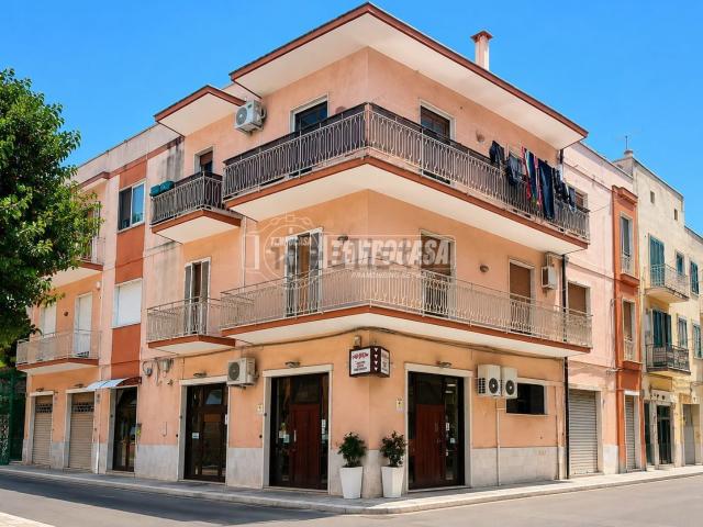 Appartamento in vendita di 140 m² in Via Giovanni Amendola