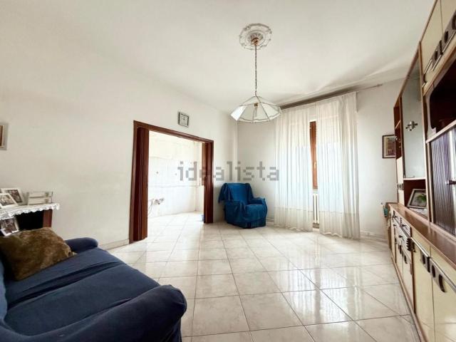 Appartamento in vendita di 140 m² in Via Guglielmo Marconi, 50059