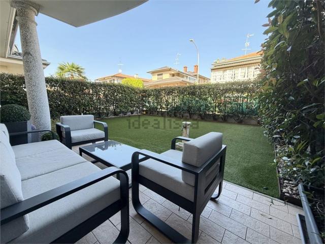Appartamento in vendita di 140 m² in Via Guglielmo Pepe