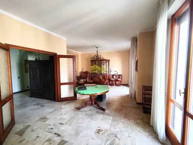 Appartamento in vendita di 140 m² in Via Dante