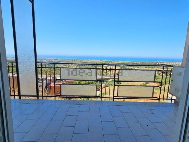 Appartamento in vendita di 140 m² in Via Dante Alighieri