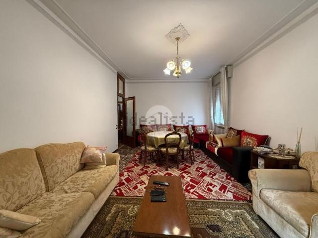 Appartamento in vendita di 140 m² in Via Dante Alighieri