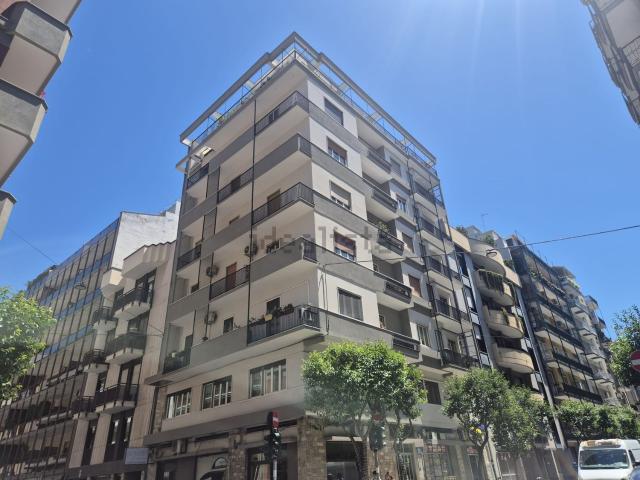 Appartamento in vendita di 140 m² in Via de Rossi, 156