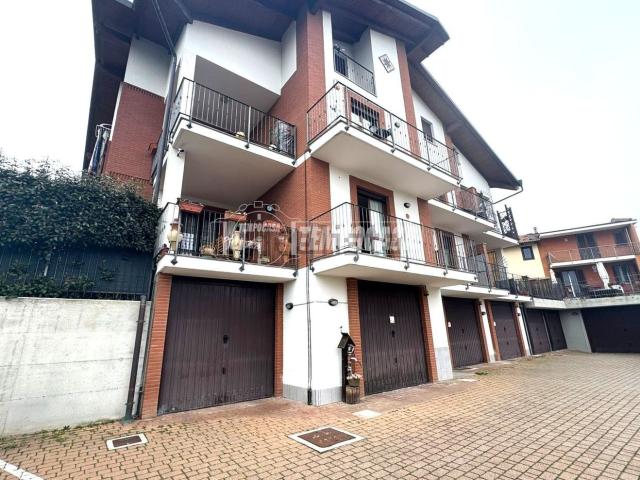 Appartamento in vendita di 140 m² in Via dei Caduti, 52
