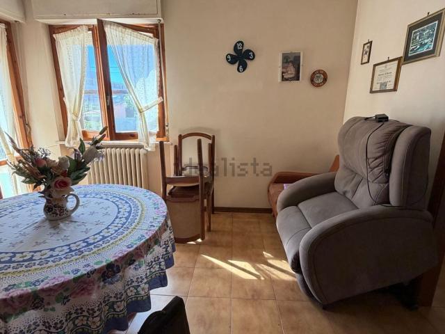 Appartamento in vendita di 140 m² in Via dei Prati