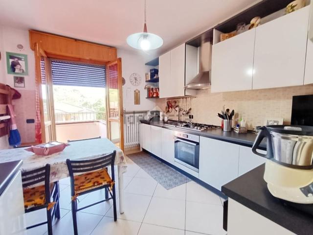 Appartamento in vendita di 140 m² in Via dei Tulipani, 1