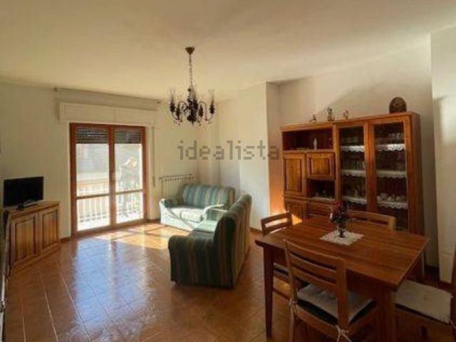 Appartamento in vendita di 140 m² in Via del Sole, 40