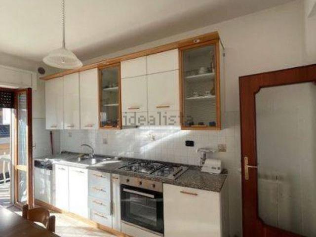 Appartamento in vendita di 140 m² in Via del Sole, 40
