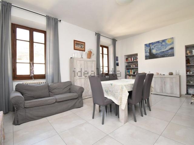 Appartamento in vendita di 140 m² in Via Delatre