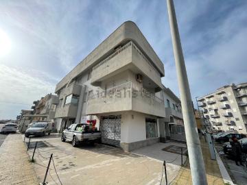 Appartamento in vendita di 140 m² in Via dello Sport, 22