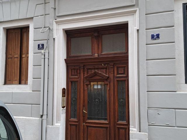 Appartamento in vendita di 140 m² in Via della Galleria, 3