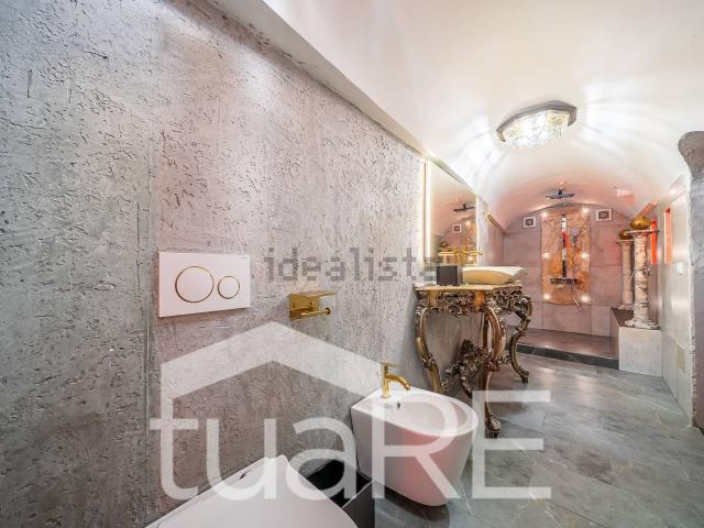 Appartamento in vendita di 140 m² in Via della Gensola