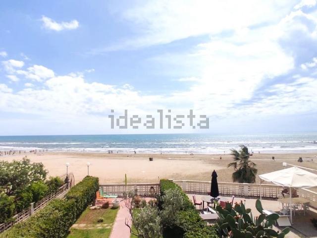 Appartamento in vendita di 140 m² in Via della Liberazione, 36
