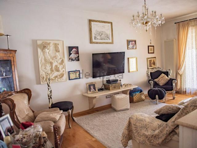 Appartamento in vendita di 140 m² in Via della Principessa