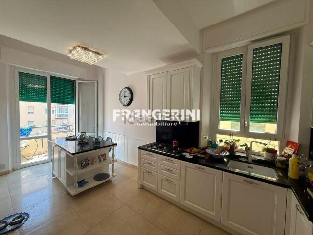 Appartamento in vendita di 140 m² in Via delle Siepi