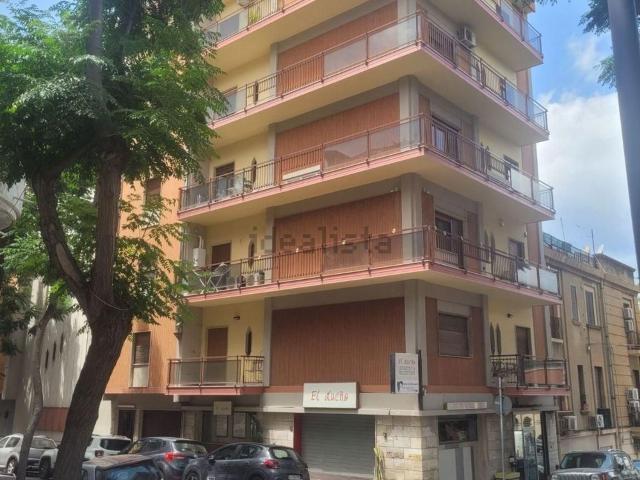 Appartamento in vendita di 140 m² in Via Demetrio Tripepi, 14