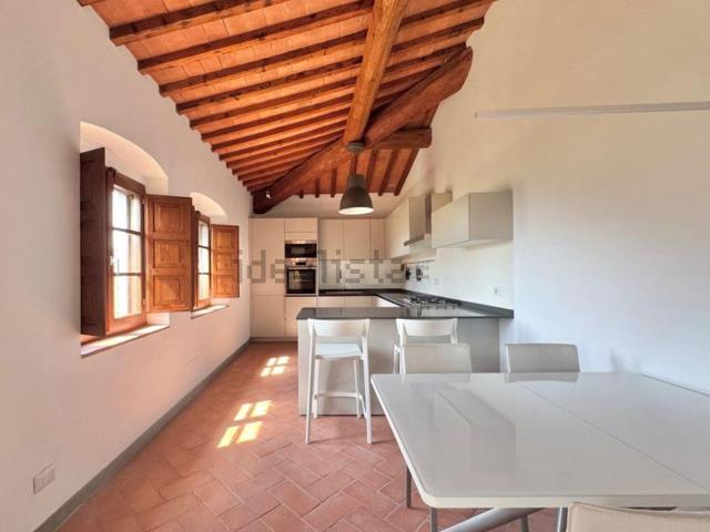 Appartamento in vendita di 140 m² in Via di Gricigliano