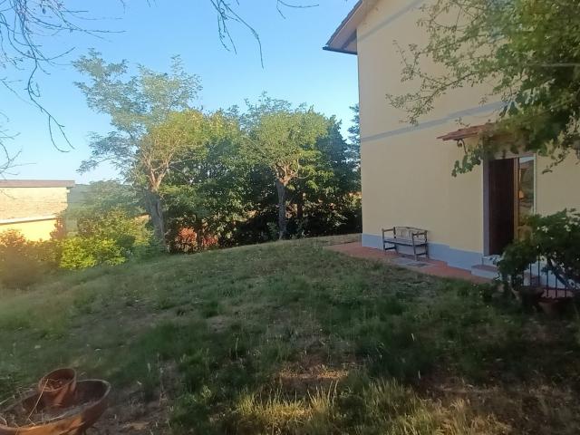 Appartamento in vendita di 140 m² in Via di Macioli
