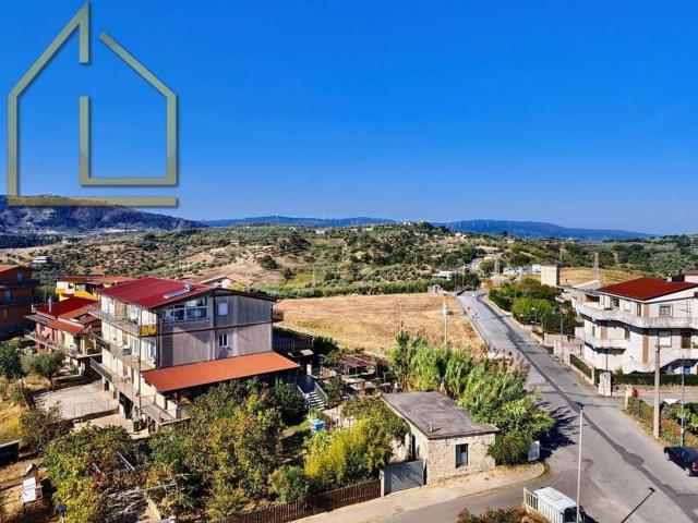 Appartamento in vendita di 140 m² in Via Diaz, 97