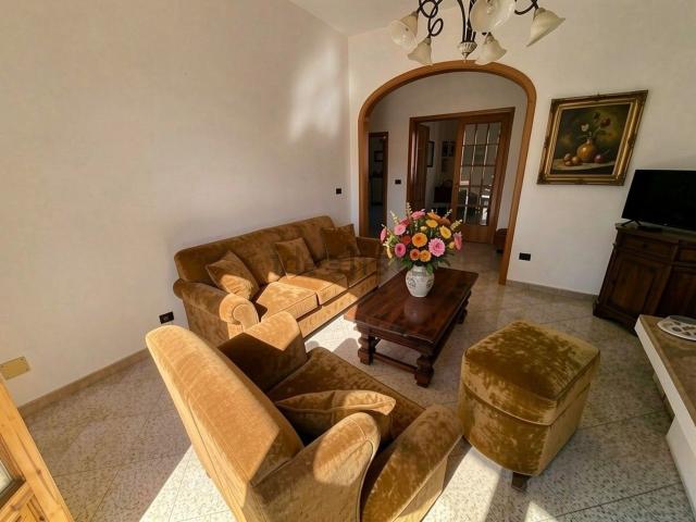 Appartamento in vendita di 140 m² in Via E. Malatesta