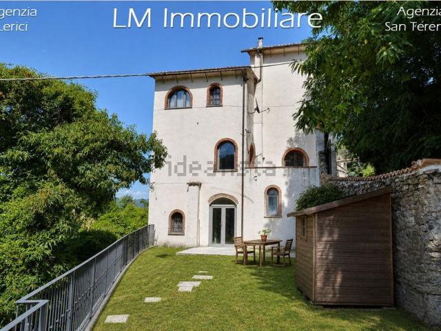 Appartamento in vendita di 140 m² in Via Eraldo Bernabó, 20