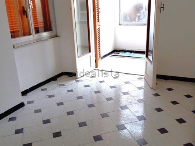 Appartamento in vendita di 140 m² in Via Eugenio Sciaccaluga