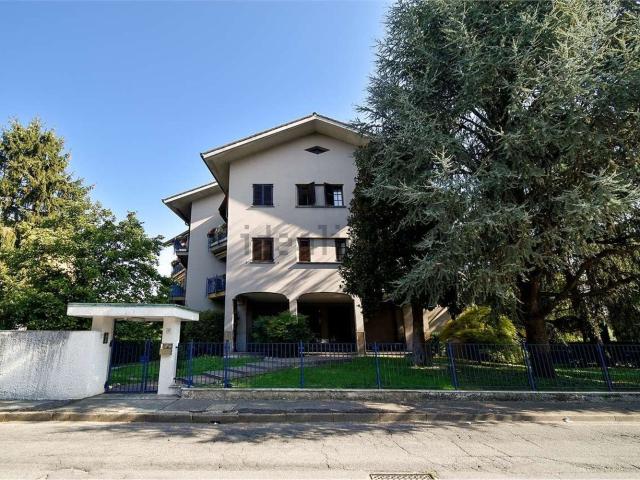 Appartamento in vendita di 140 m² in Via Fagnana, 19