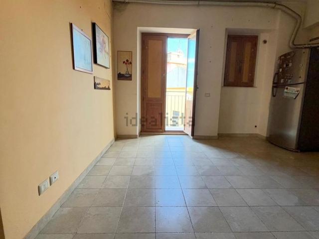 Appartamento in vendita di 140 m² in Via Ferro Fabiani, 14