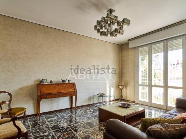 Appartamento in vendita di 140 m² in Via Francesco Cassoli, 11
