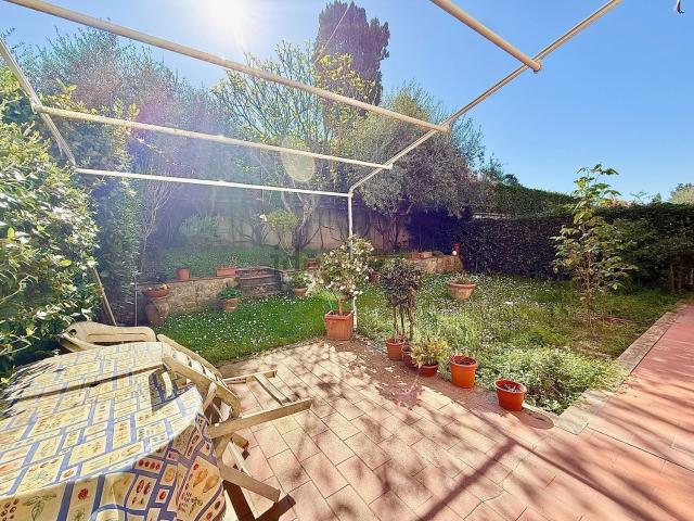 Appartamento in vendita di 140 m² in Via Imprunetana per Tavarnuzze