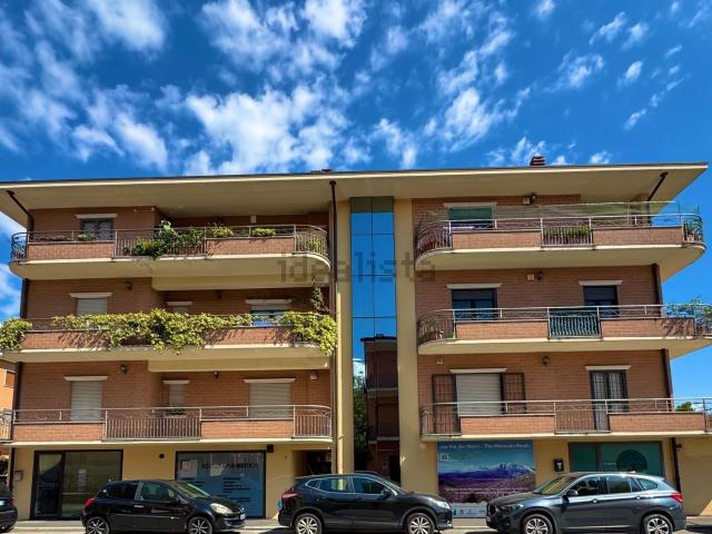 Appartamento in vendita di 140 m² in Via Irma Giovine Amiconi
