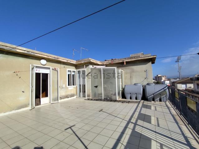 Appartamento in vendita di 140 m² in Via IV Aprile, 1