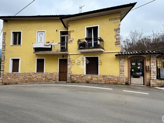 Appartamento in vendita di 140 m² in Via Ombrini, 1
