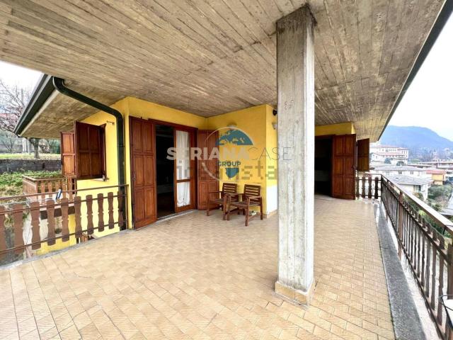 Appartamento in vendita di 140 m² in Via Leonardo da Vinci