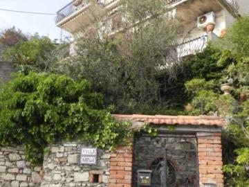 Appartamento in vendita di 140 m² in Via Leonardo Da Vinci