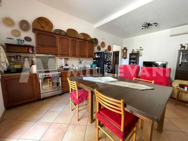 Appartamento in vendita di 140 m² in Via Lipari