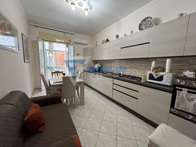 Appartamento in vendita di 140 m² in Via Luigi Vanvitelli, 119