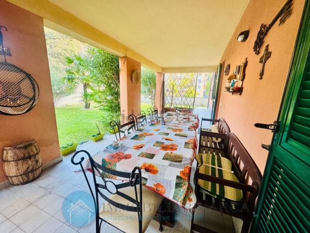 Appartamento in vendita di 140 m² in Via Monte Grappa