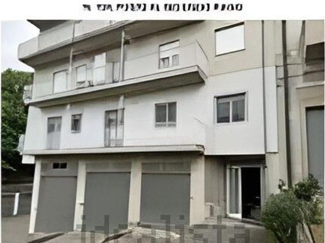 Appartamento in vendita di 140 m² in Via Montenero