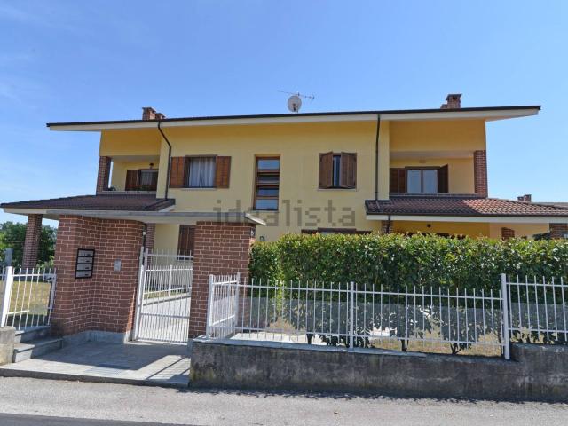 Appartamento in vendita di 140 m² in Via Madonnina