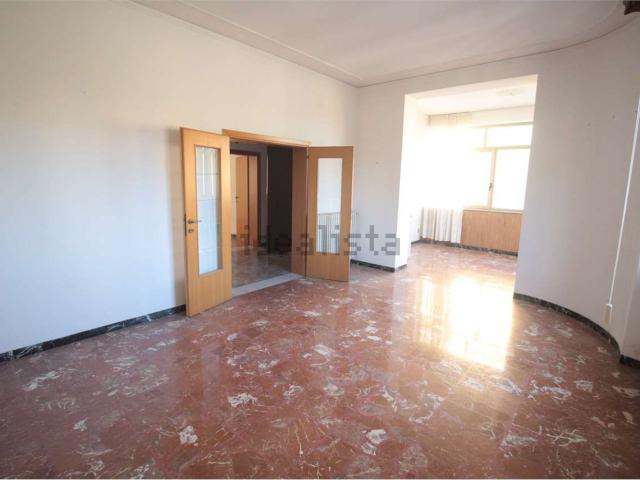 Appartamento in vendita di 140 m² in Via Marsala