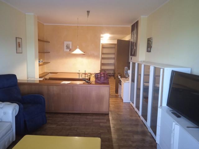 Appartamento in vendita di 140 m² in Via Martiri di Soweto