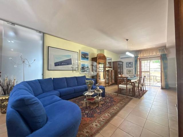 Appartamento in vendita di 140 m² in Via Marzano, 4