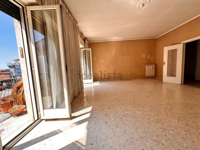 Appartamento in vendita di 140 m² in Via Michelangelo da Caravaggio