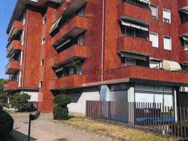 Appartamento in vendita di 140 m² in Via Novara, 85