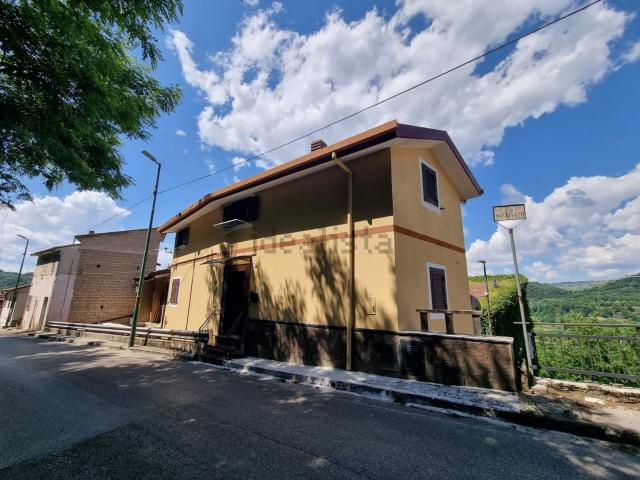 Appartamento in vendita di 140 m² in Via Nocelleto, 2