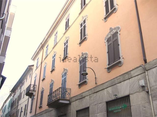 Appartamento in vendita di 140 m² in Via Natta, 41
